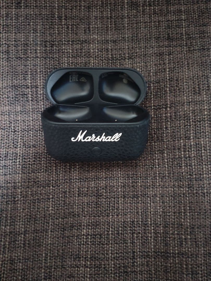 ワイヤレスイヤホン MOTIF II A.N.C イヤホンケース ブラック