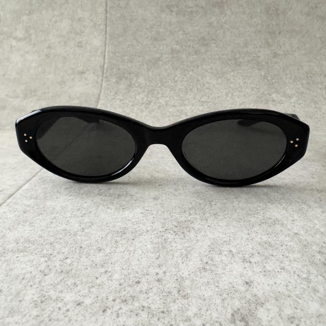 美品　ジェントルモンスター　VAMP　2025年製　サングラス　黒　ゴールド金具