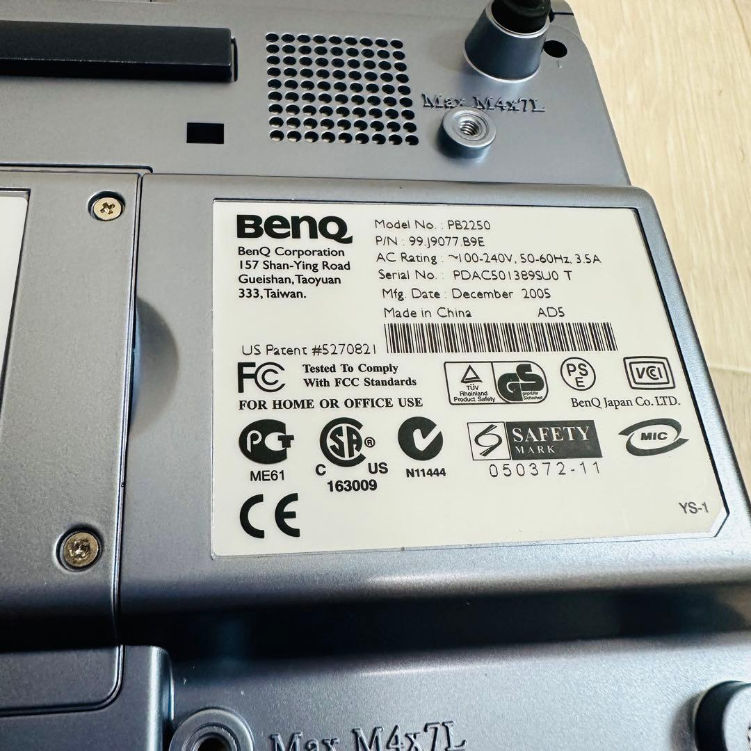 BenQ DLPプロジェクター　PB2250