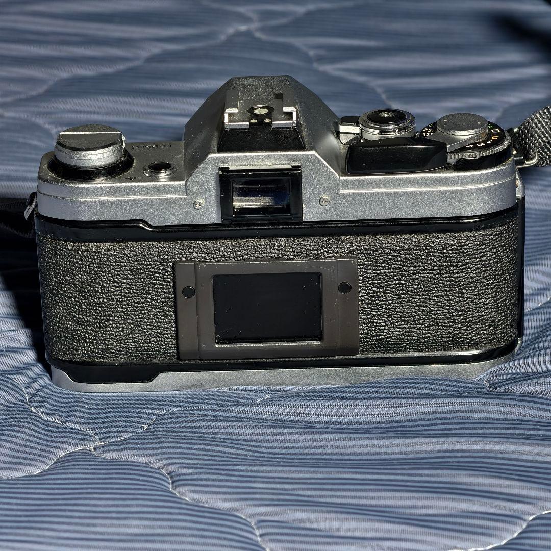 フィルムカメラ Canon AE-1 + FD 50mm f1.8