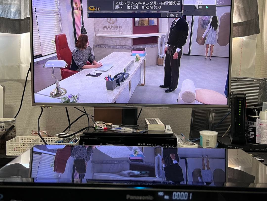 1TB 3番組録画　パナソニック　ブルーレイレコーダー　DMR-BZT701