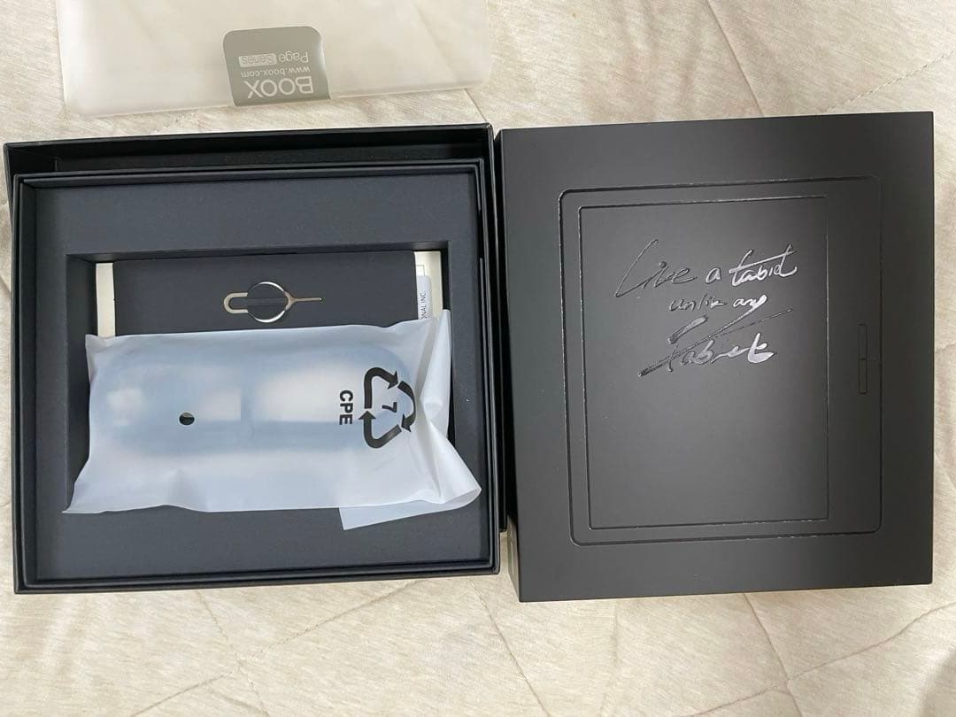 BOOX Page 7インチ　電子書籍リーダー