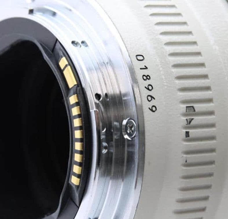 CANNON　EF70-200mm F2.8L USM