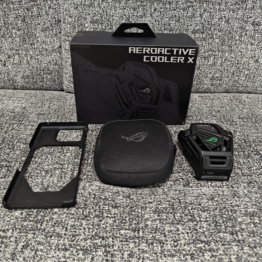 【美品】ROGPhone 8 Pro ＆ AeroActive Cooler X