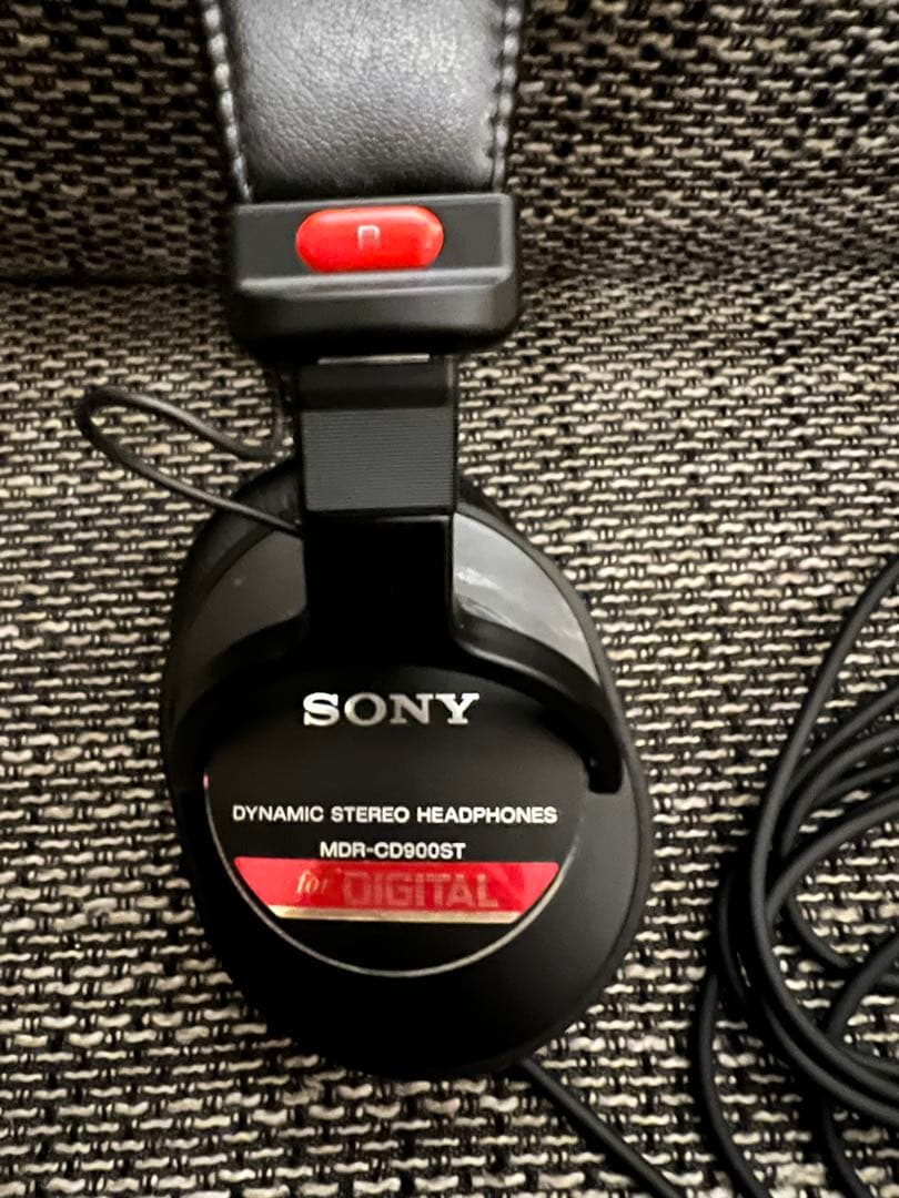 ヘッドホン MDR-CD900ST SONY