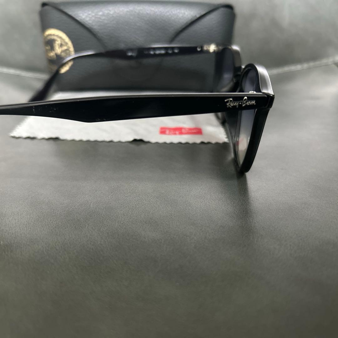 Ray-Ban ブラック ブルーグラデーションRB4258F