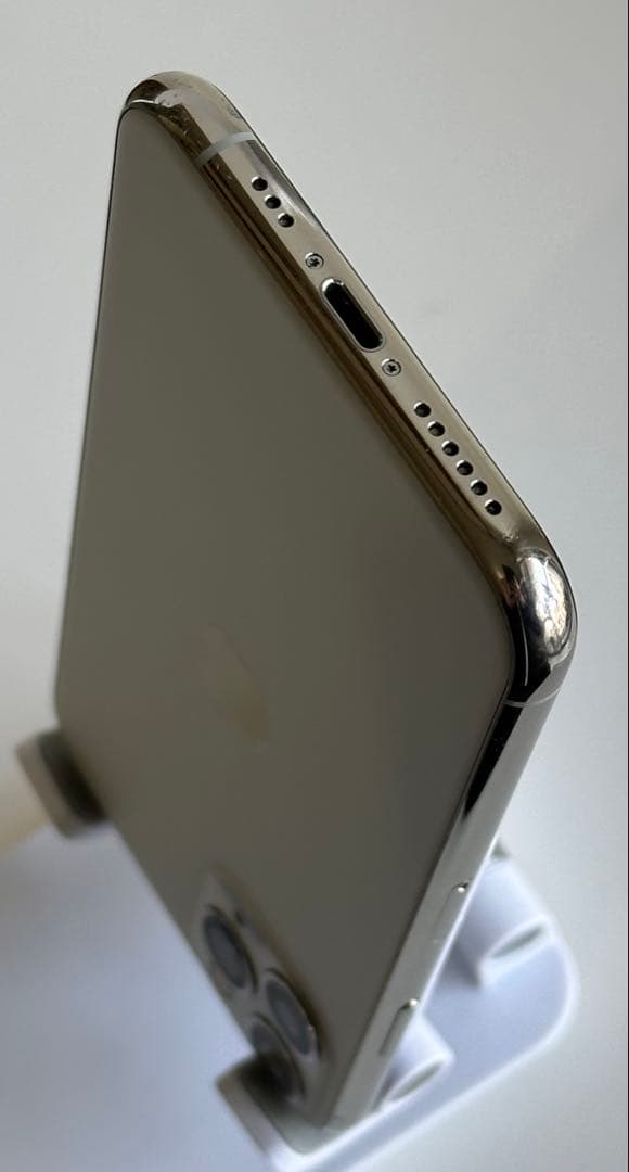 iPhone 11 Pro 256GB シルバー SIMフリー