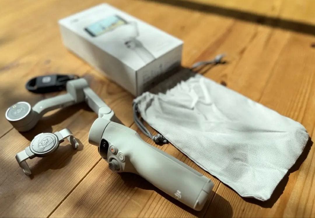 DJI OSMO MOBILE 7 ホワイト / スマホ ジンバル