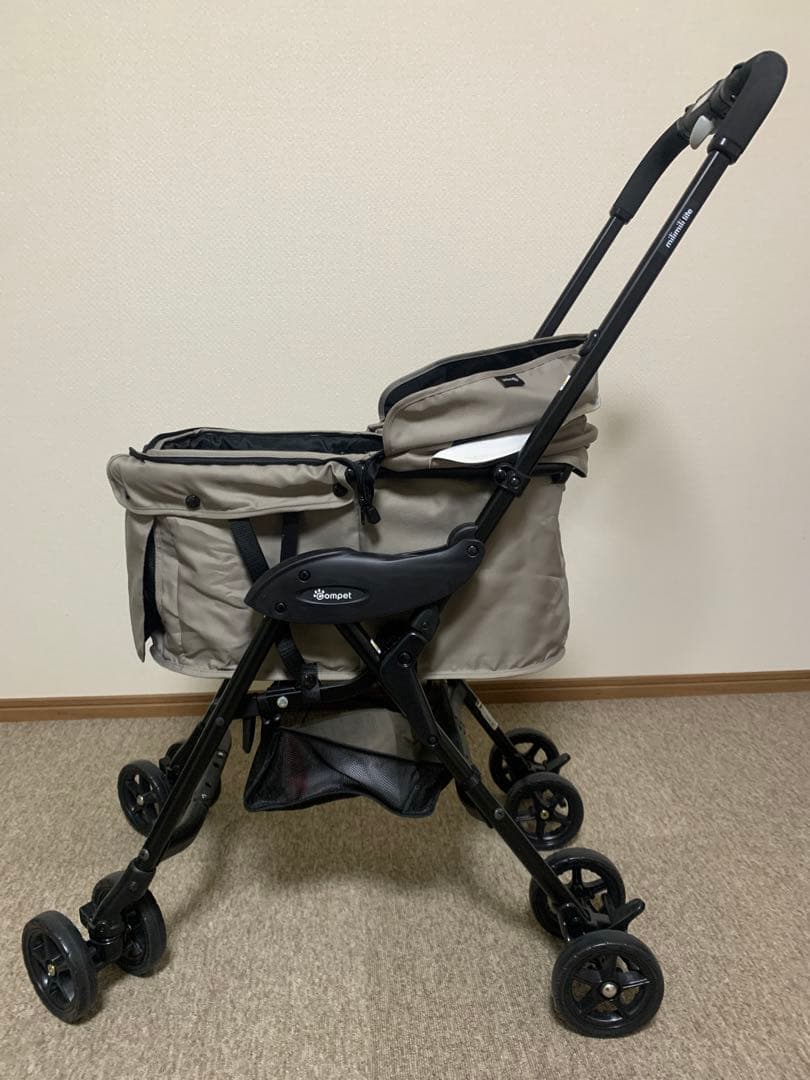 コムペット　ミリミリライトα ウェットサンドベージュ　新古品　ペットカート