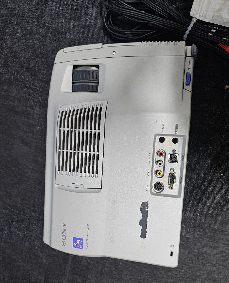 【ジャンク品】ソニーのデータプロジェクターVPL-PX1