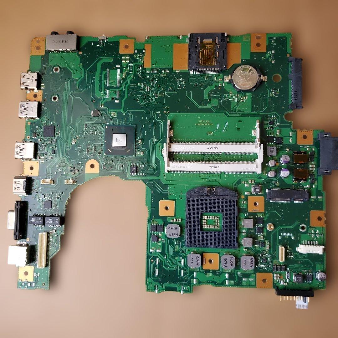 返金対応マザーボード USB Type-C HDMI 接続ポート（管理p3）