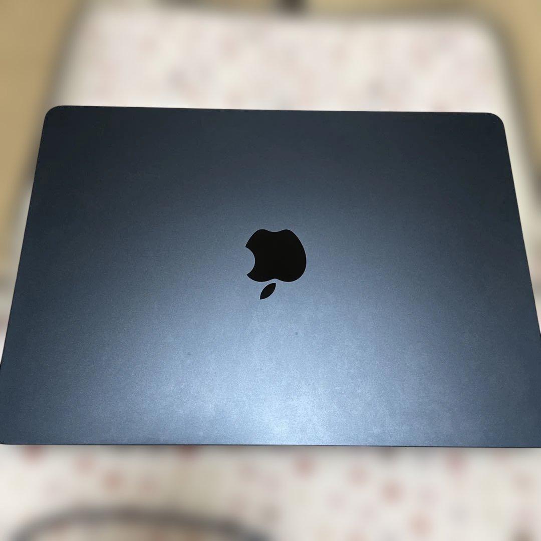 Apple MacBook Air 13インチ ミッドナイト