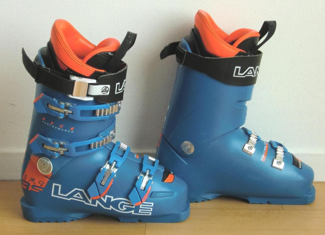 ■■送料無料■LANGE■RS 130 WIDE■スキーブーツ■25.5cm■■