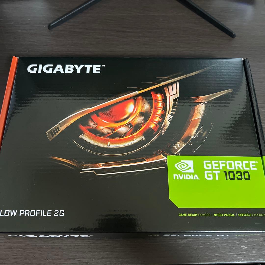 GIGABYTE GT1030 DDR5 2GB グラフィックボード