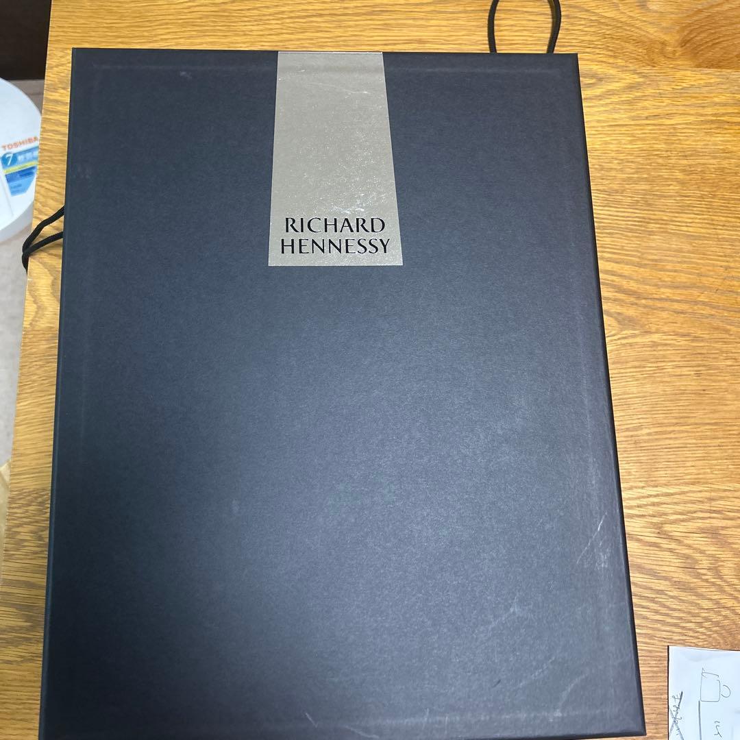 HENNESSY ヘネシー　バカラ 空瓶　化粧箱付き