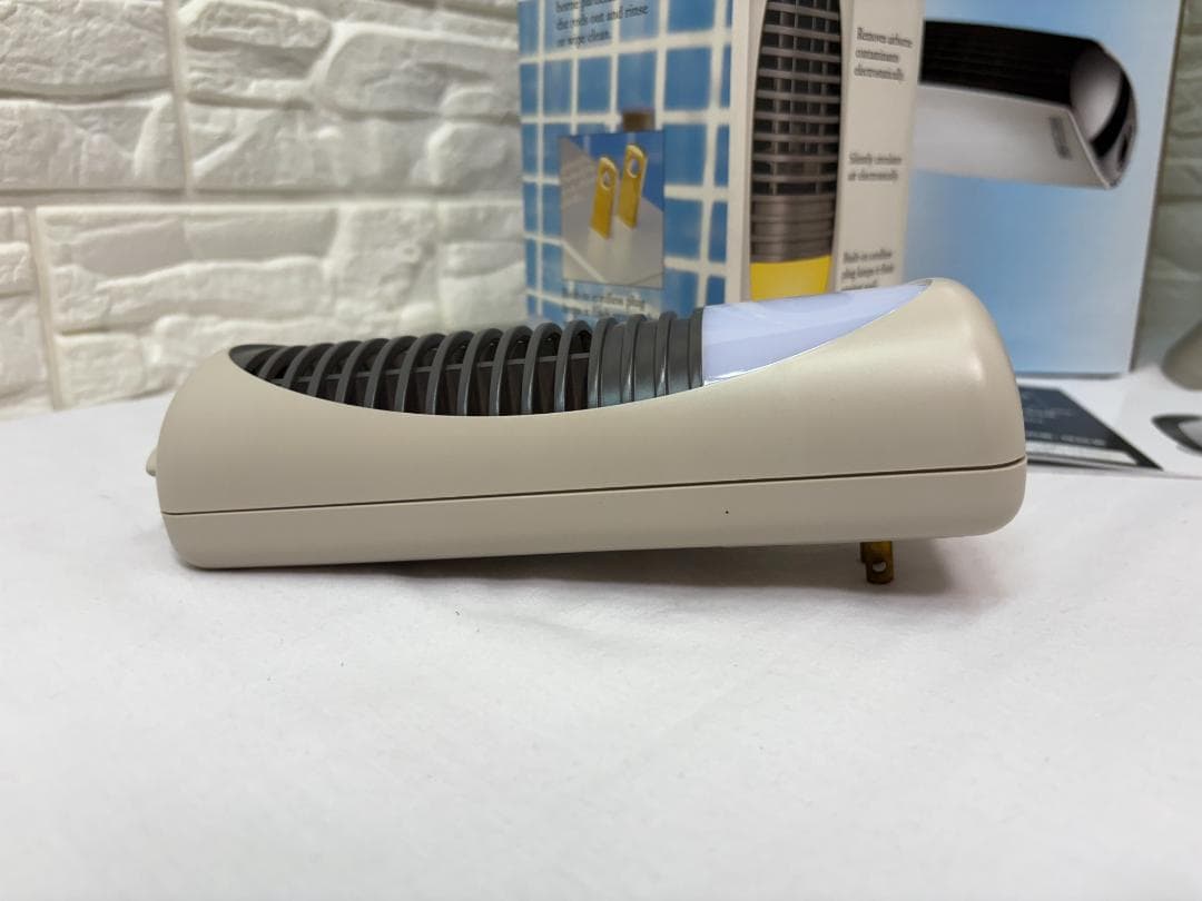 未使用 静音空気清浄機 IonicBreeze イオニックブリーズ MIDI