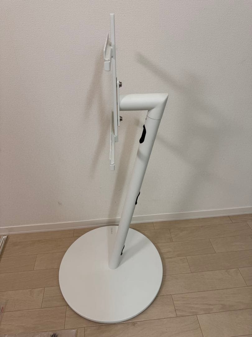 EQUALS テレビスタンド WALL A2 ロータイプ　白