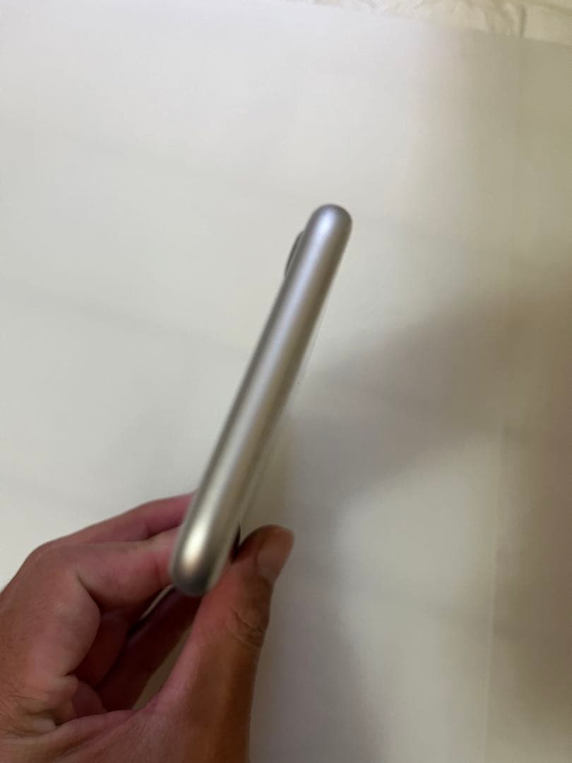 iPhone8 64GB 初期化済み シルバー ホワイト