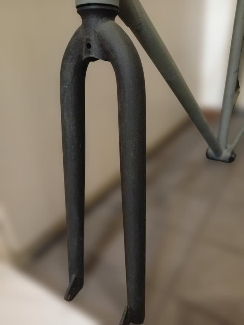 スチールピストフレーム 700c