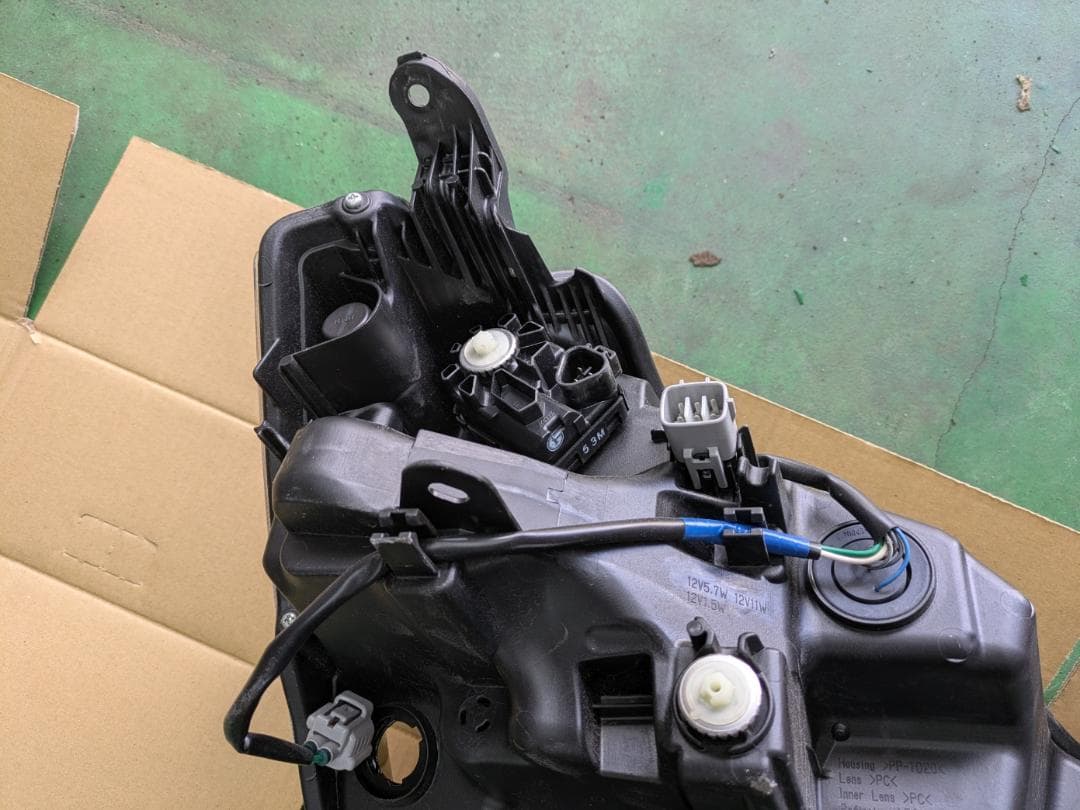 MH35S MH55S ワゴンR スティングレー LED ヘッドライト 右