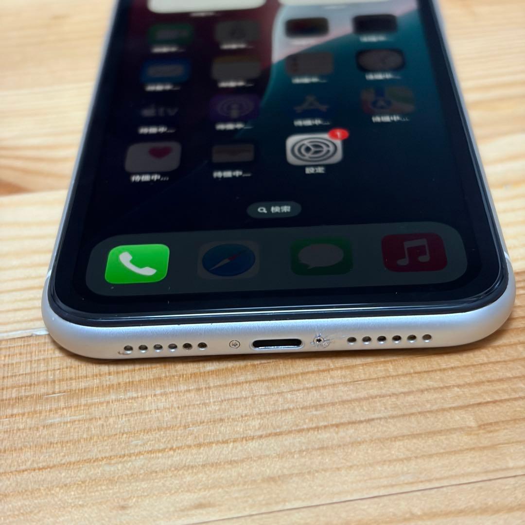iPhone 11 SIMフリー　バッテリー新品