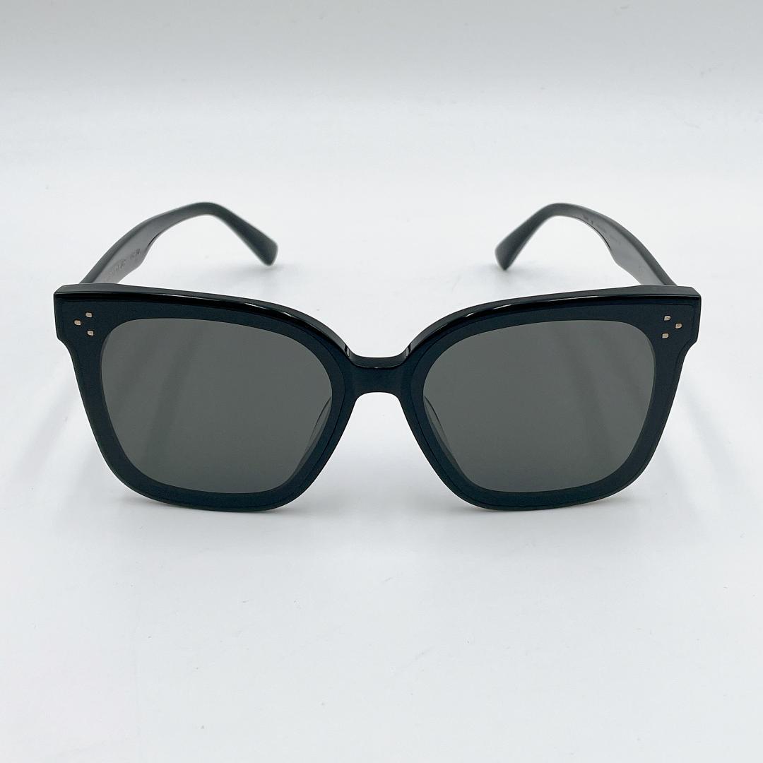 美品 Gentle Monster Her サングラス ブラックm626