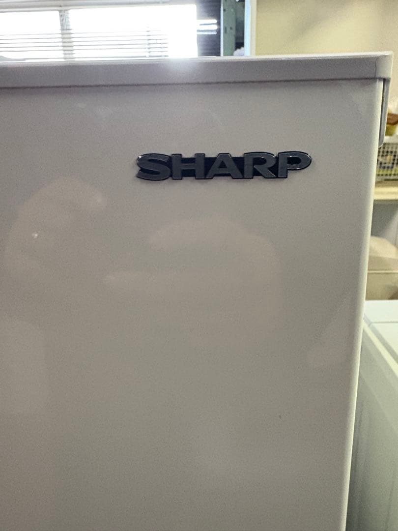 SHARP　２ドア冷蔵庫　2021年モデル　152ℓ　SJ-15E9-W