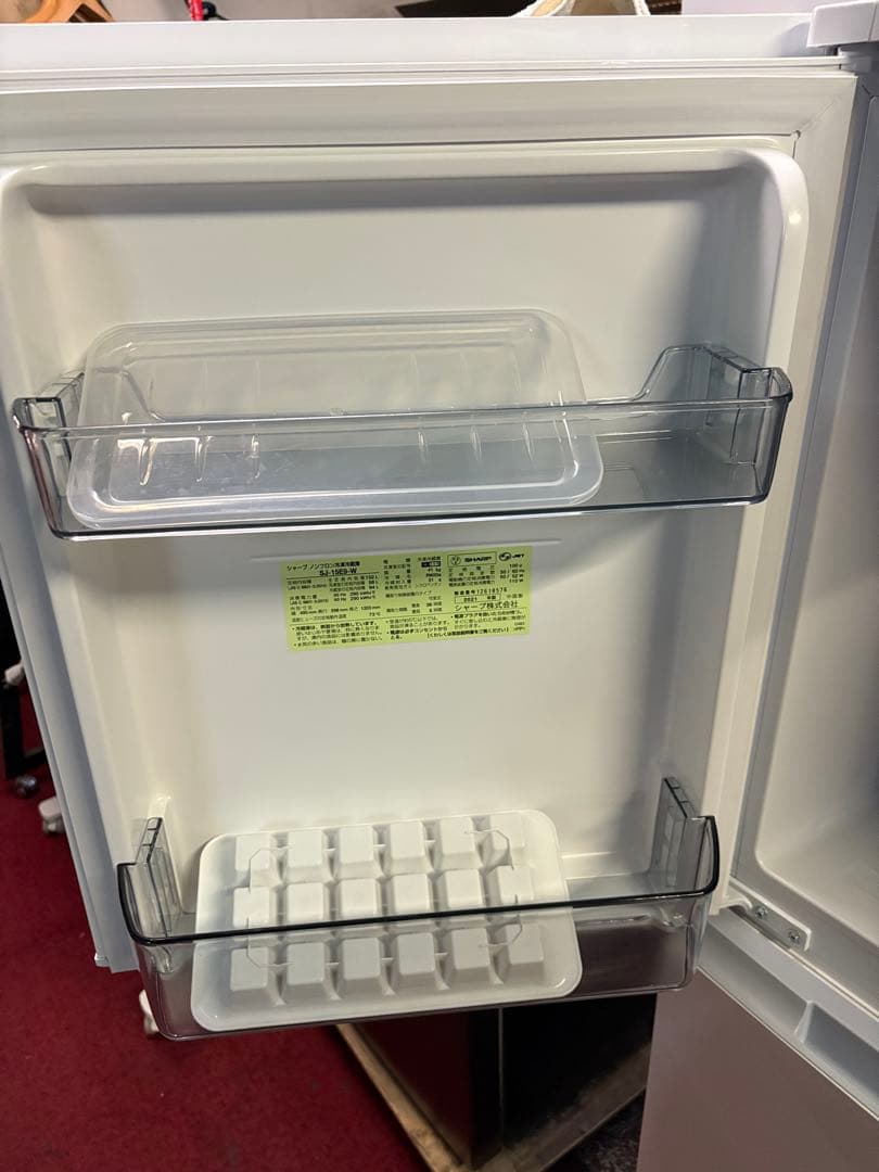 SHARP　２ドア冷蔵庫　2021年モデル　152ℓ　SJ-15E9-W