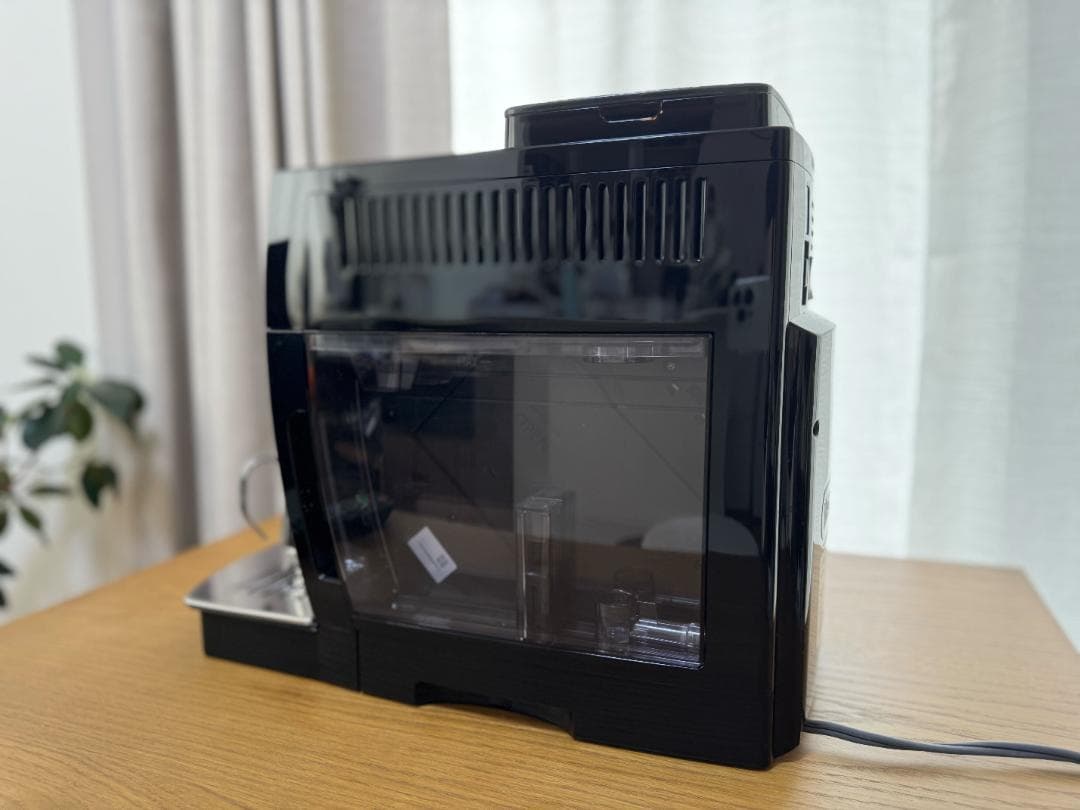 【美品】DeLonghi ECAM23120 エスプレッソマシン