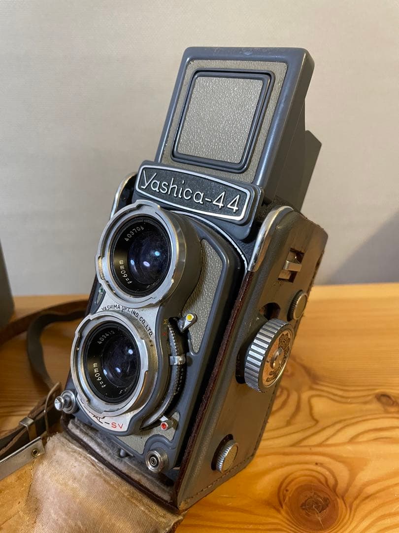YASHICA 44 昭和レトロ　カメラ　yashica