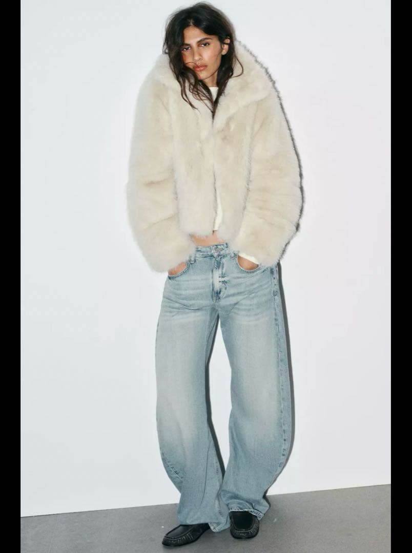 Riri　zara ショートフェイクファーコート