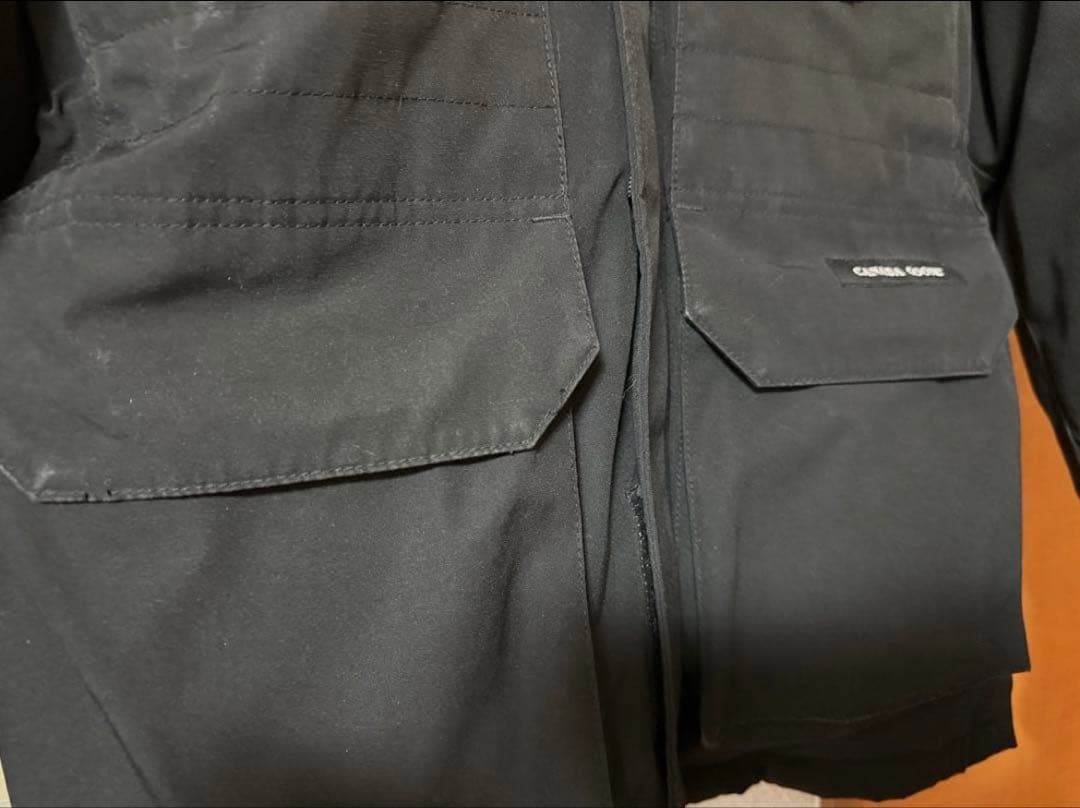 麦*茶様 る*ー様 カナダグース エクスペディション ダウンジャケット M