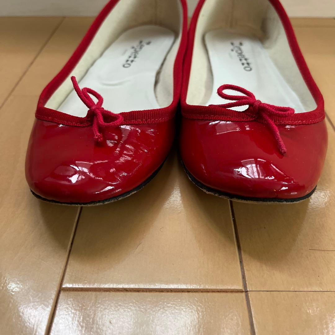 レペット　バレエシューズ　ラウンドトゥ　エナメル　リボン　赤 23.5 極美品