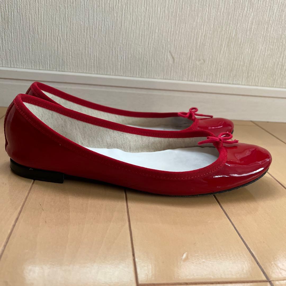 レペット　バレエシューズ　ラウンドトゥ　エナメル　リボン　赤 23.5 極美品