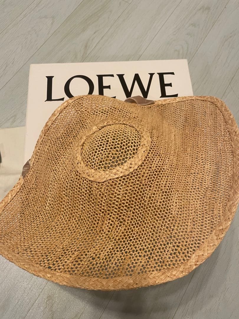 いちご【新品】ロエベ　ハロハット　ストローハット