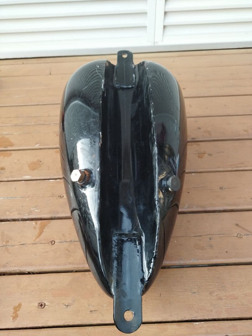 ハーレー エッグタンク