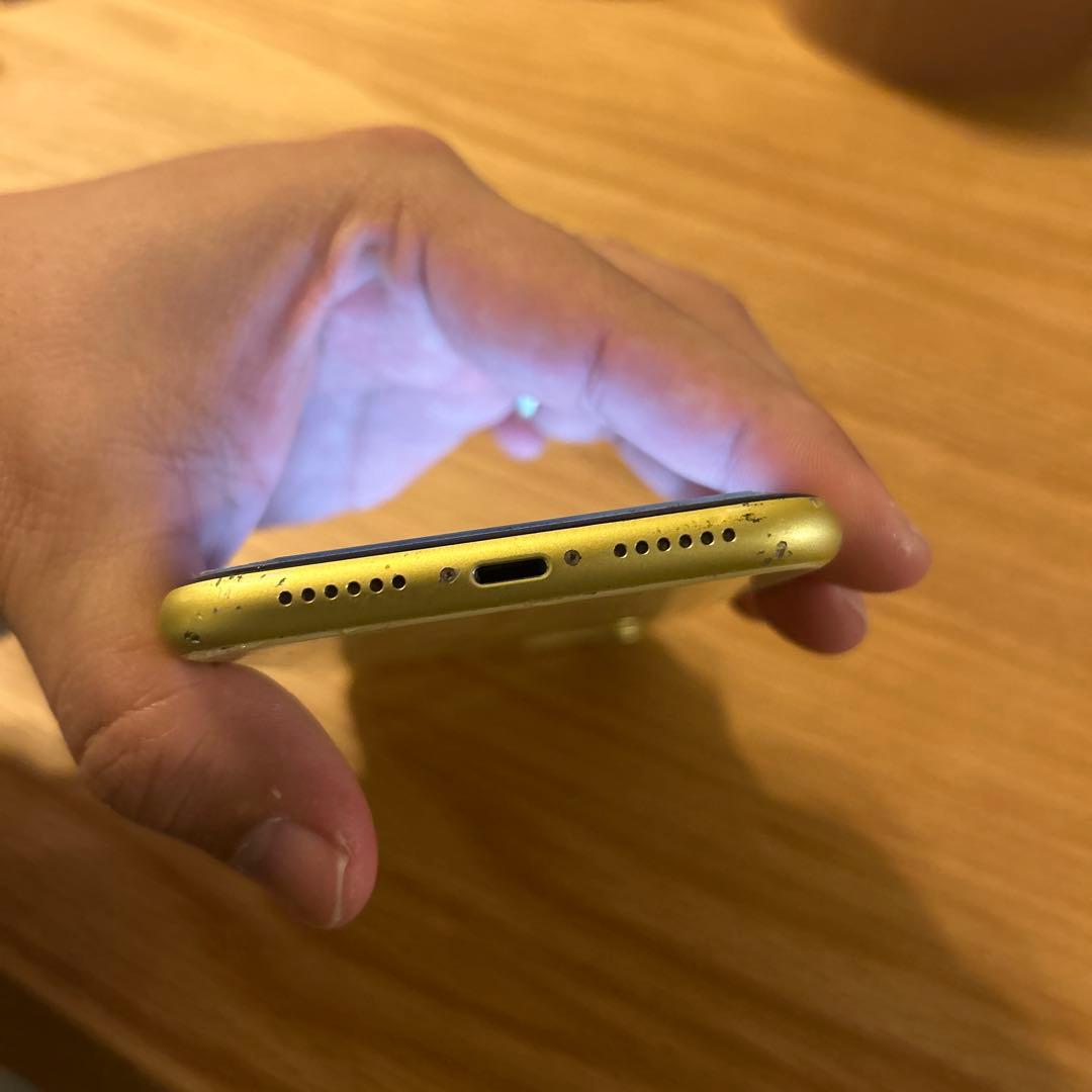 iPhone 11 イエロー 128GB ジャンク