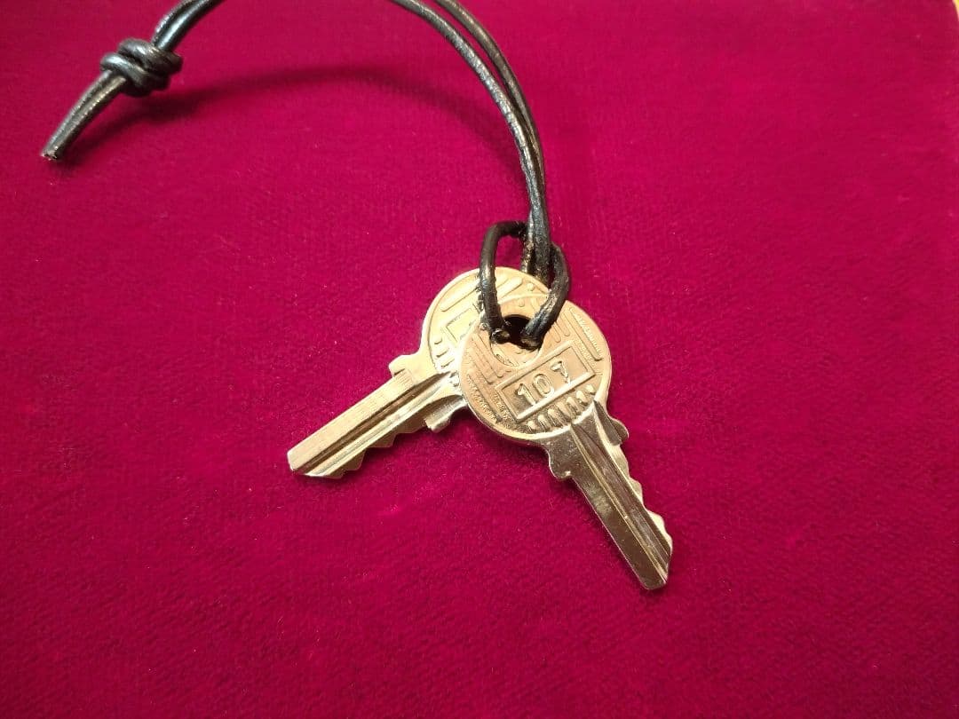 【極美品】HERMES エルメス 　カデナ南京錠　鍵2ケ