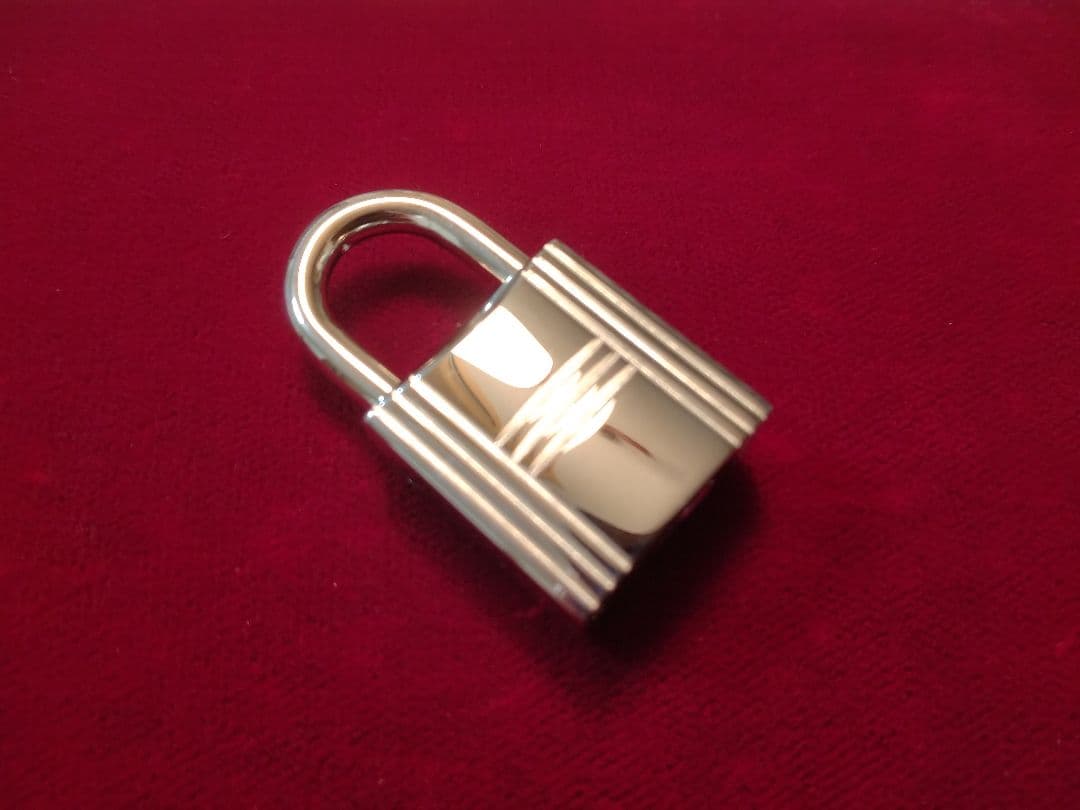 【極美品】HERMES エルメス 　カデナ南京錠　鍵2ケ