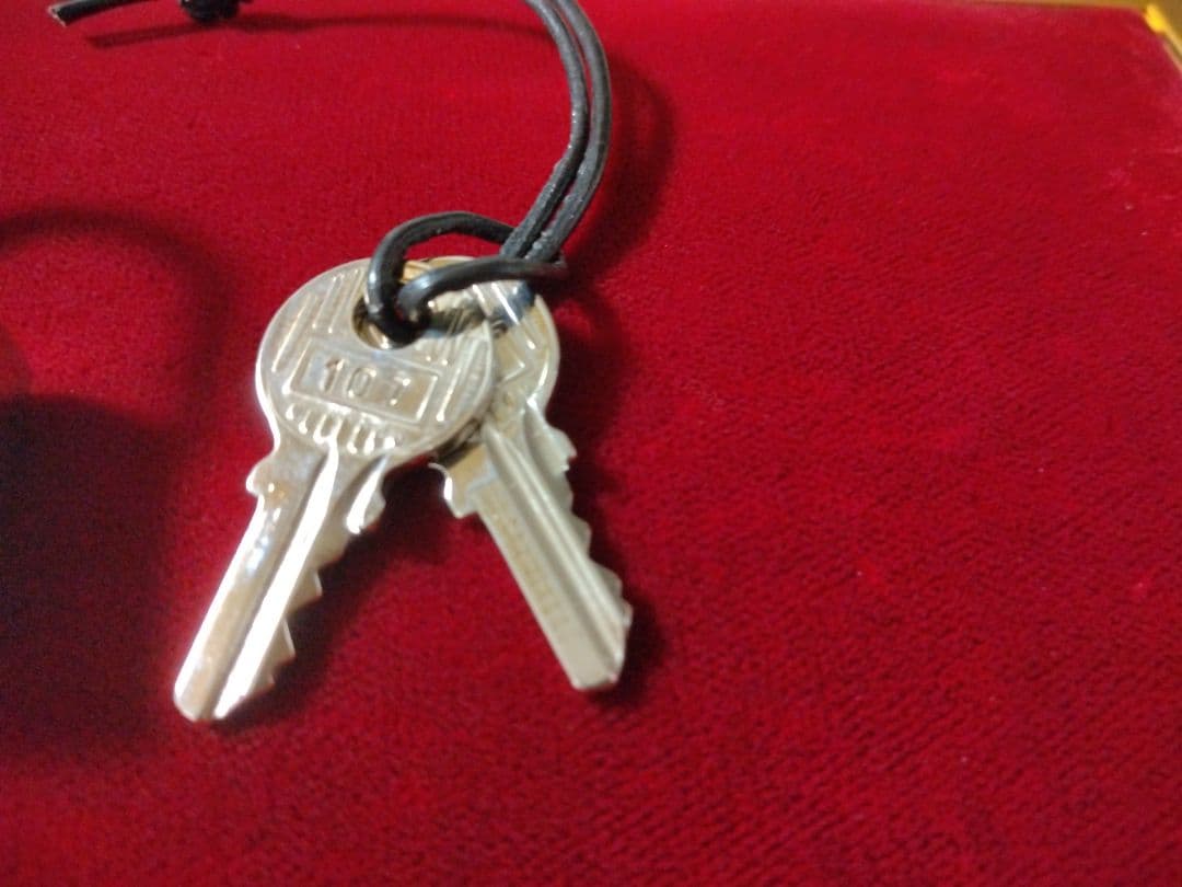 【極美品】HERMES エルメス 　カデナ南京錠　鍵2ケ