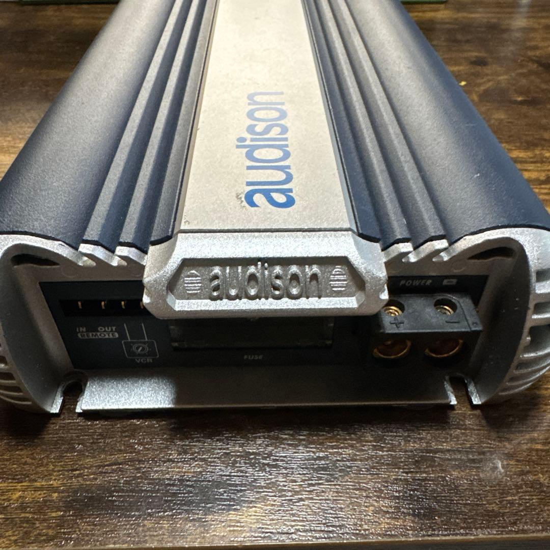 audison LRx4 .300 4chパワーアンプ