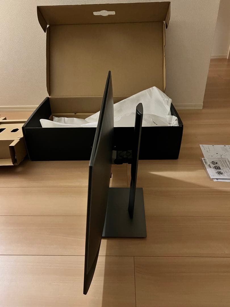 イ*ケ様 【美品】DELL U2719D 27インチ ディスプレイ本体 シルバー