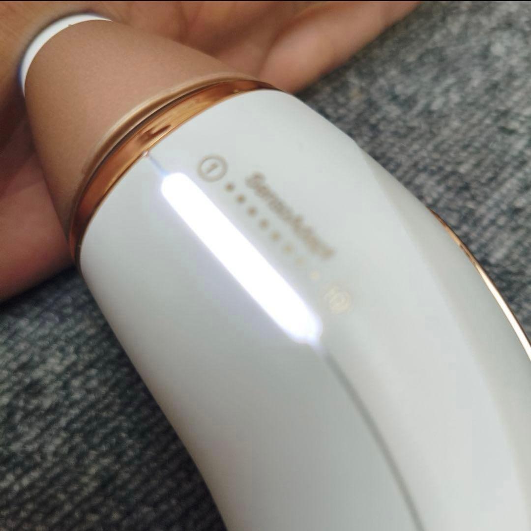 BRAUN IPL脱毛器 ポーチ付き Silk-expert Pro 5 VIO