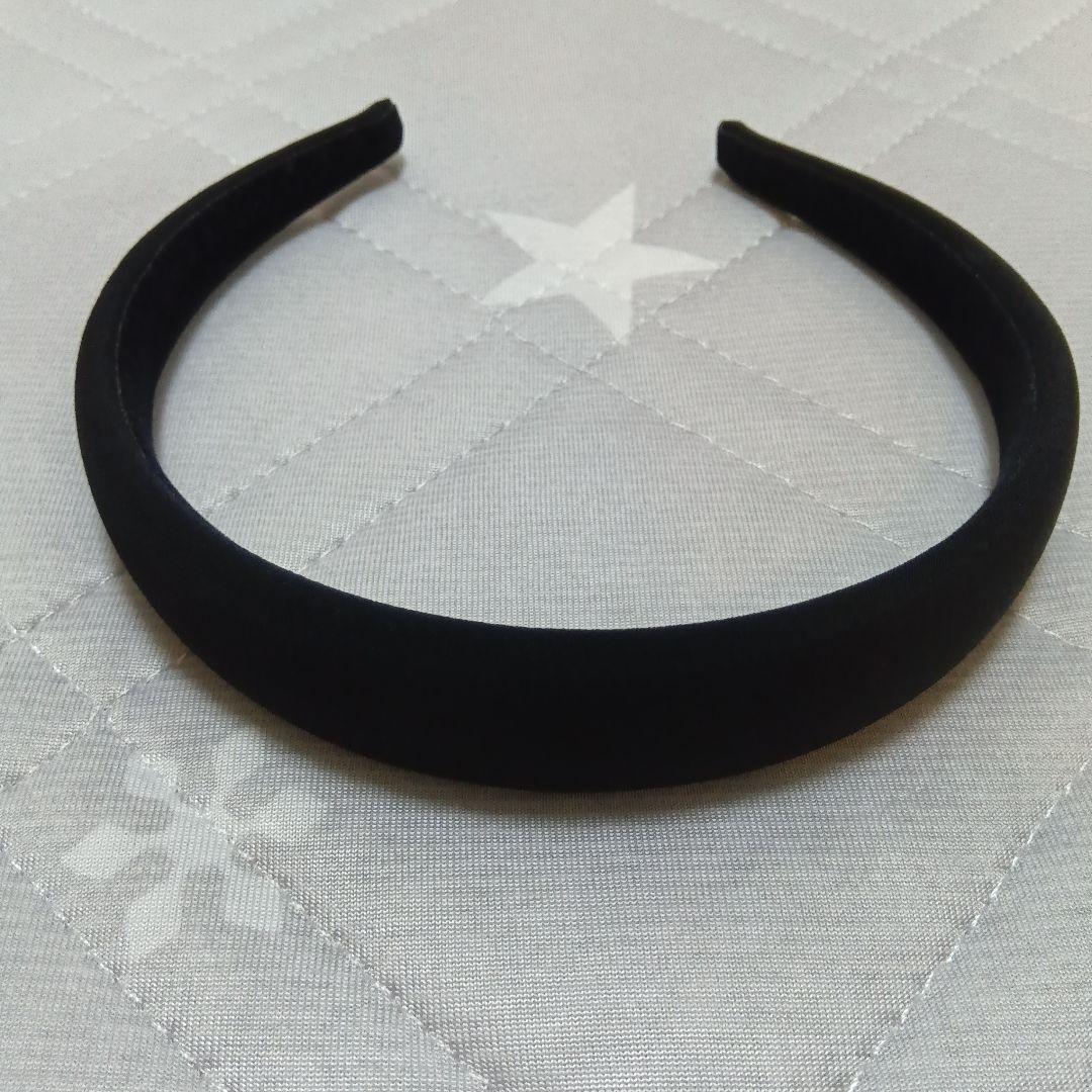 アレクサンドル ドゥ パリ　カチューシャ　サテン　ブラック（幅2.5cm）