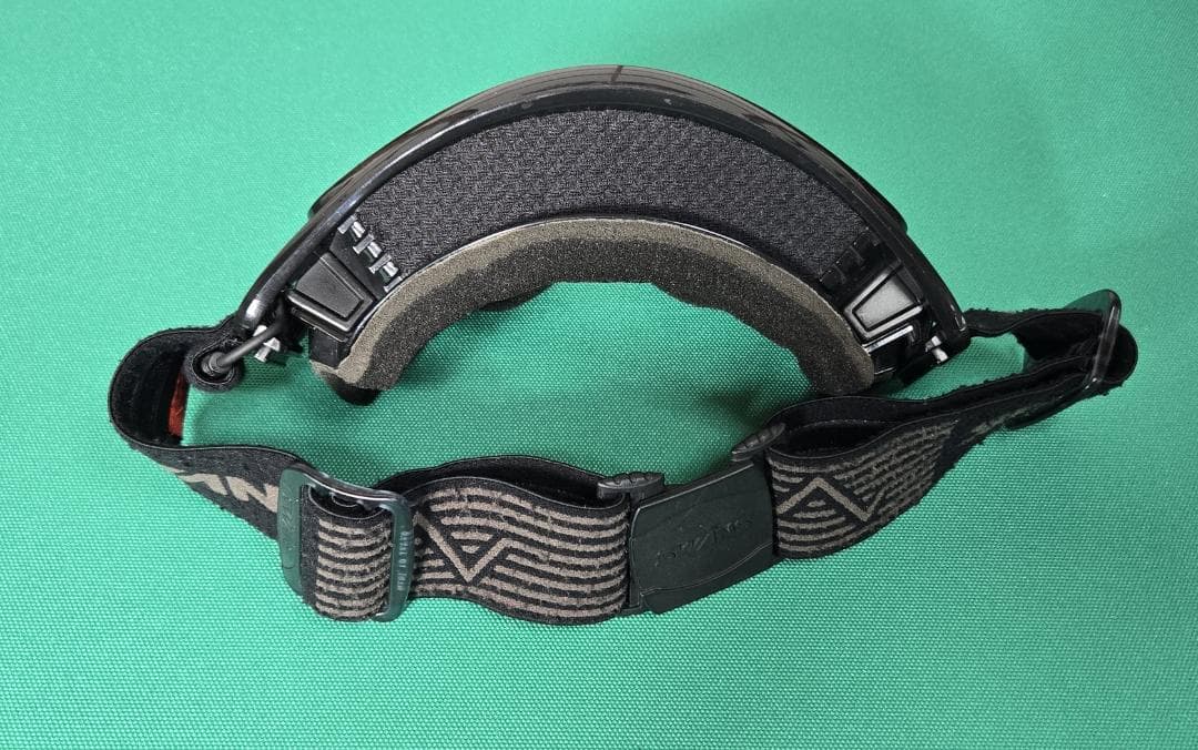 スワンズ　熱線ゴーグル　専用箱付き　専用バッテリー付き