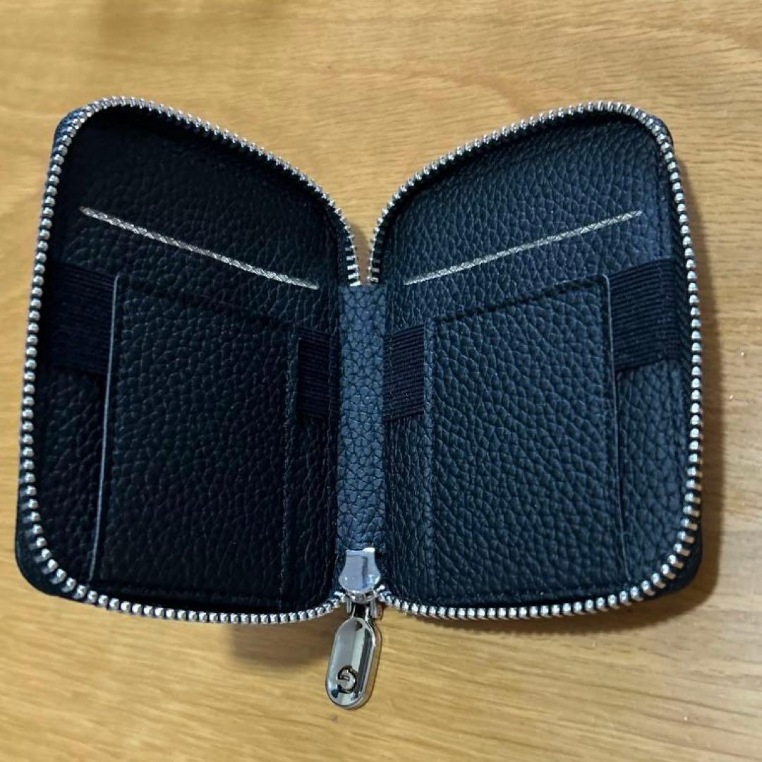 CUSTYPE 【iPhone14】ブラック 新品　未使用