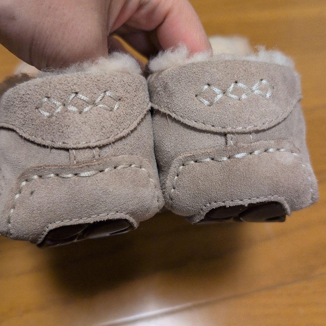 UGGアグ✩アンスレーリボン付きモカシン✩22cmベージュ✩美品