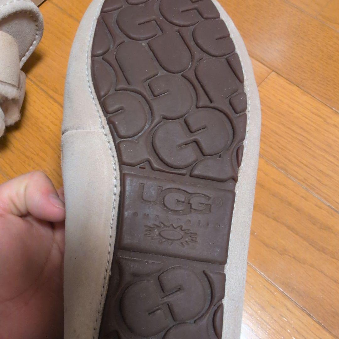 UGGアグ✩アンスレーリボン付きモカシン✩22cmベージュ✩美品