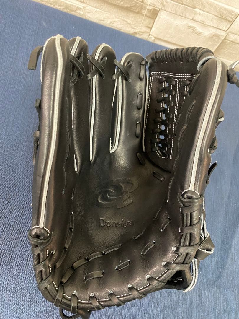 Donaiya（ドナイヤ） 軟式内野手用グラブ
