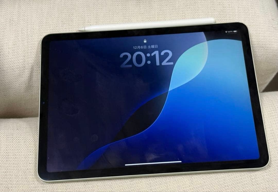 iPad Air 第4世代 (筐体傷あり) ケース&Apple Pencil付き